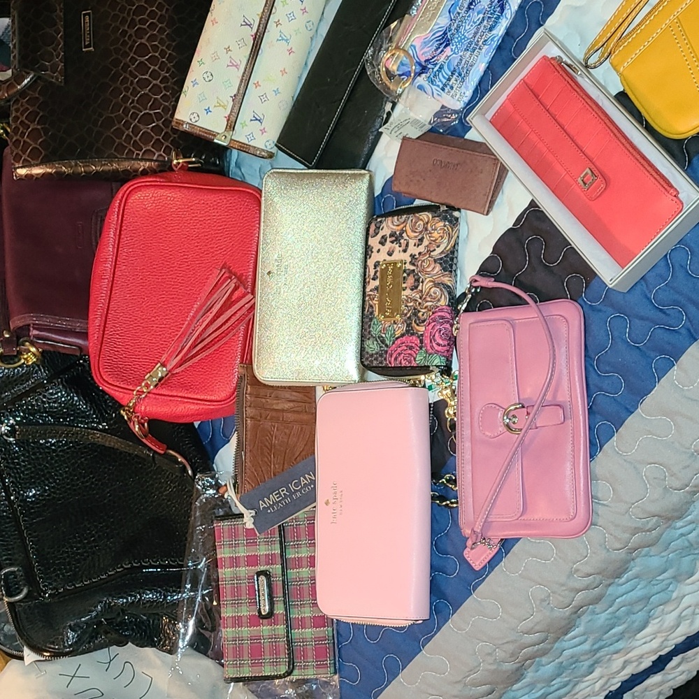 Tracy's bags & wallets Sunday share show 2pm est. - Picture 9 of 15